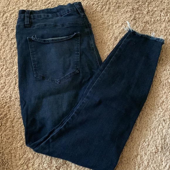 Rue21 curvy jeans - Picture 5 of 5